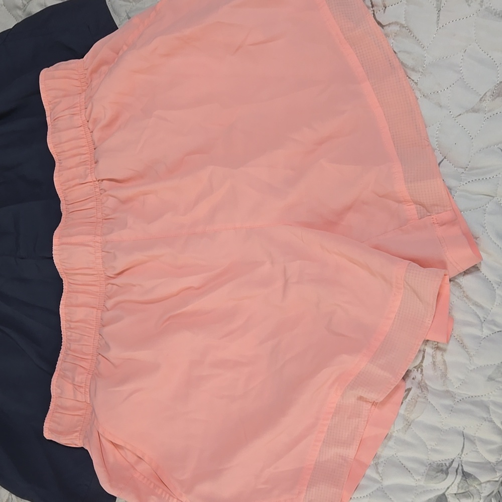 Bundke Of Athletic Shorts - Picture 4 of 7
